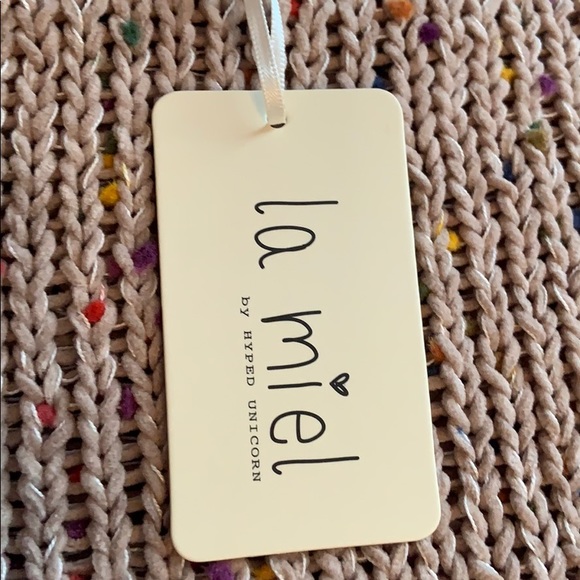 Sweater - Picture 5 of 6